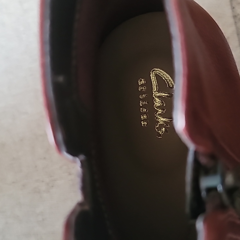 Clarks Booties - Picture 5 of 8